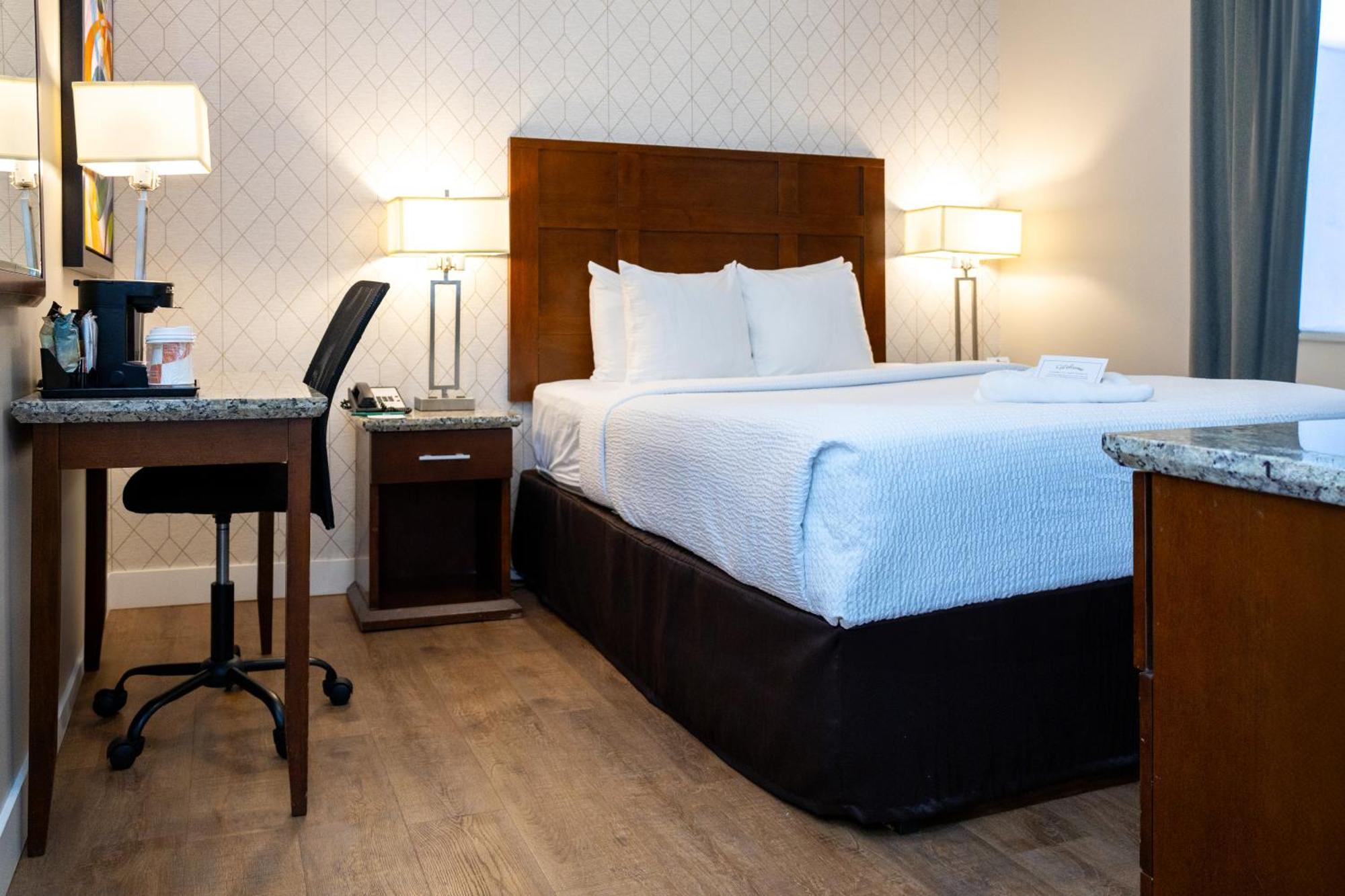 Quality Inn & Suites (Adults Only) Vancouver Luaran gambar