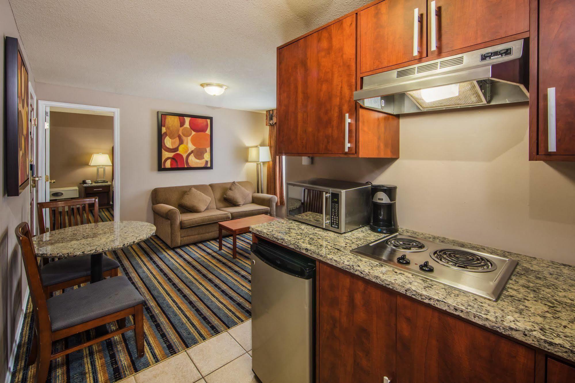 Quality Inn & Suites (Adults Only) Vancouver Luaran gambar